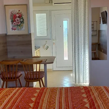Sea View Laguna 63,65 Apartman Izola
