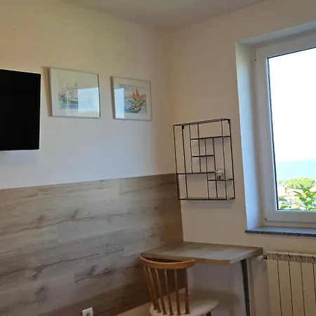 Sea View Laguna 63,65