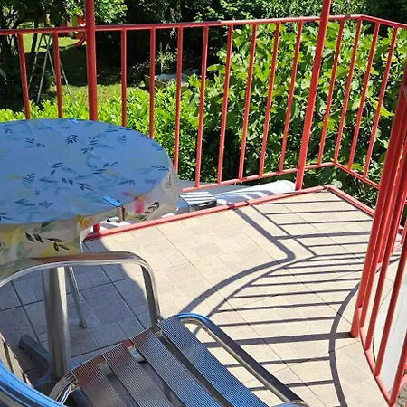 Sea View Laguna 63,65 *