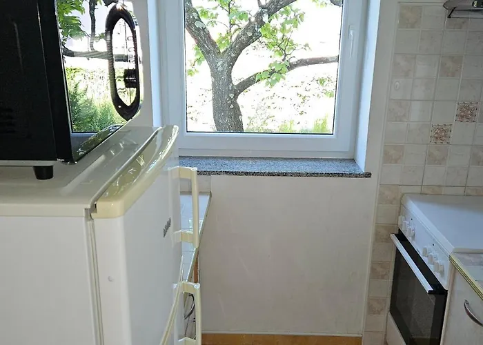 Sea View Laguna 63,65 *